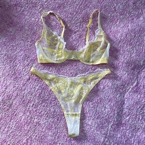 dainty yellow and white bra and panty set